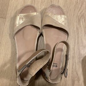 Earth sandals